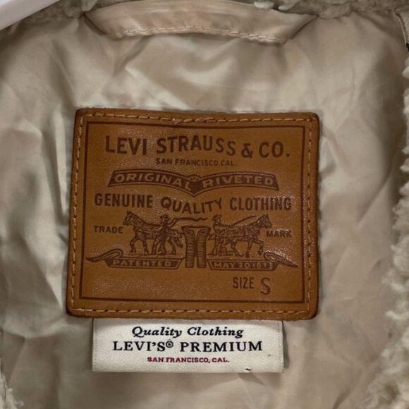 Levis Denim Jacket Styled Fleece - Picture 3 of 3